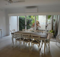 Noosa Entrance Waterfront Resort - Maitland Accommodation