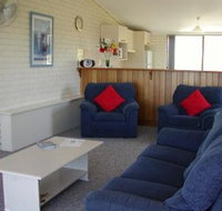 Penguin Mews - Maitland Accommodation