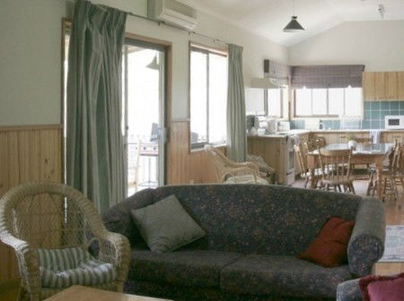 Glen Ayr Cottages - Maitland Accommodation 4