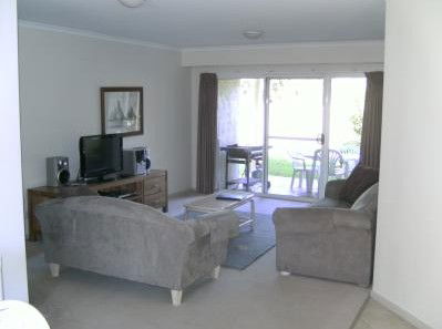 Absolute Beachfront Opal Cove Resort - Maitland Accommodation 4