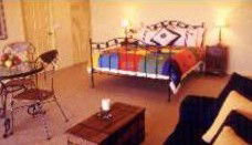 Galway Downs Lakeside Country House - Maitland Accommodation 3