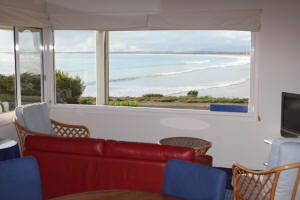 White Sails - Maitland Accommodation 1