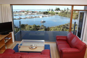 White Sails - Maitland Accommodation 2
