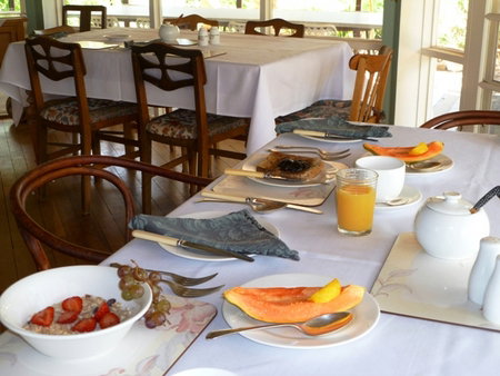 Hillside Country Retreat  - Maitland Accommodation 3