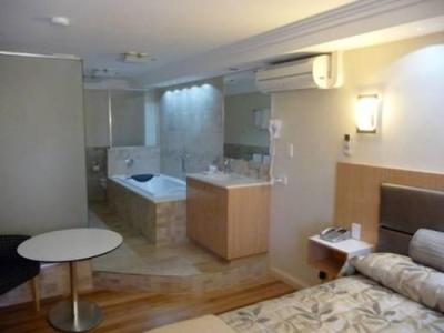 Indian Ocean Hotel - Maitland Accommodation 1