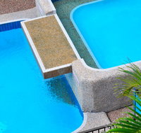 Waters Edge The Strand - Townsville - Maitland Accommodation