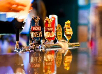 Harp Deluxe Hotel - Maitland Accommodation 1