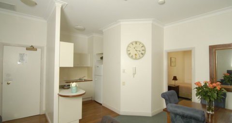 Rothbury On Ann Heritage Apartment Hotel - Maitland Accommodation 4