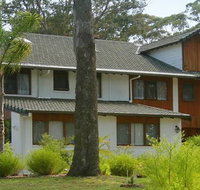 Chalet Swisse Spa Retreat - Maitland Accommodation