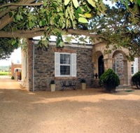 Waverley Estate - Maitland Accommodation