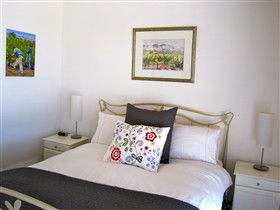 ArtWine Cottages - Maitland Accommodation 0