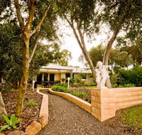 Correa Corner Bed  Breakfast - Maitland Accommodation