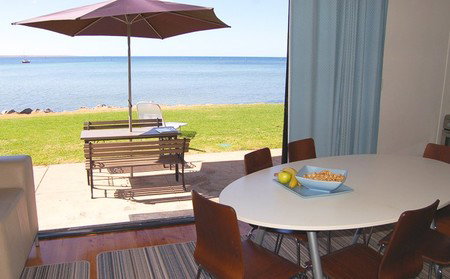 Tumby Bay Beach House - Maitland Accommodation 2
