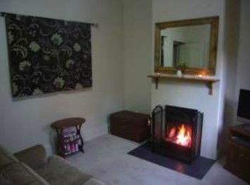 River Walk Cottage - Maitland Accommodation 2