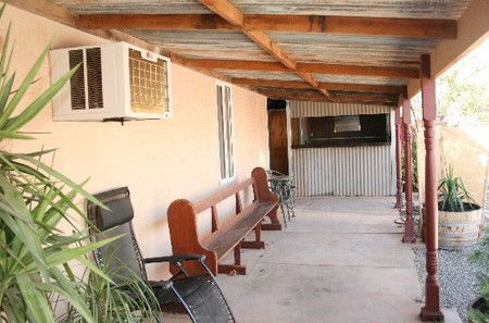 Meaney's Rest - Maitland Accommodation 2