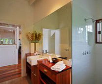 Allure Beach House - Maitland Accommodation 5