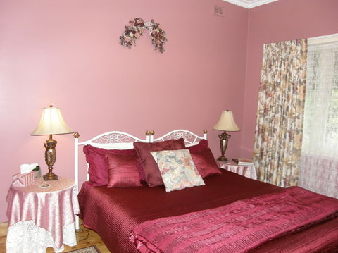 Angaston Rose B&B - Maitland Accommodation 5