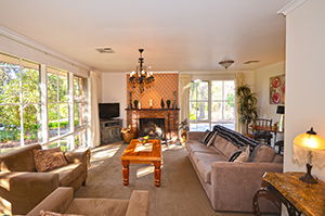 Adelaide Hills Retreats - Villa Lemoni - Maitland Accommodation 2