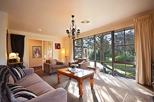Adelaide Hills Retreats - Villa Lemoni - Maitland Accommodation 3