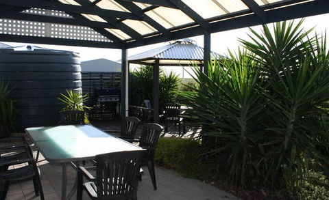 The Harbour View At North Shores Wallaroo - Maitland Accommodation 1