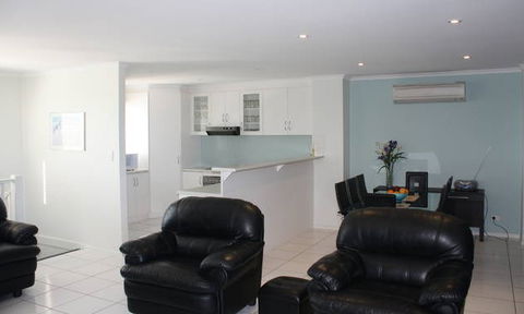 The Harbour View At North Shores Wallaroo - Maitland Accommodation 3