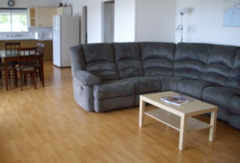 Riverfront Holiday House - Maitland Accommodation 0