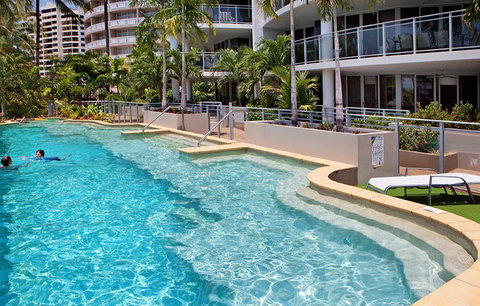 Vision Cairns Esplanade - Maitland Accommodation 3