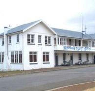 Spring Bay Hotel - Maitland Accommodation