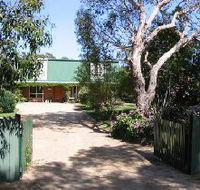 Pelican Bay Bed and Breakfast - Maitland Accommodation