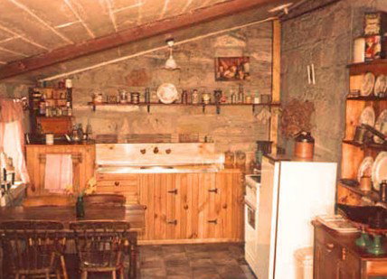 Colonial Cottages Of Ross - Historic Hudson Cottage - Maitland Accommodation 4