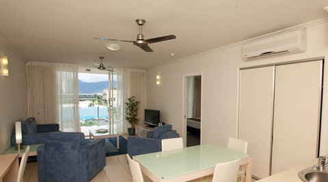 Park Regis City Quays - Maitland Accommodation 3
