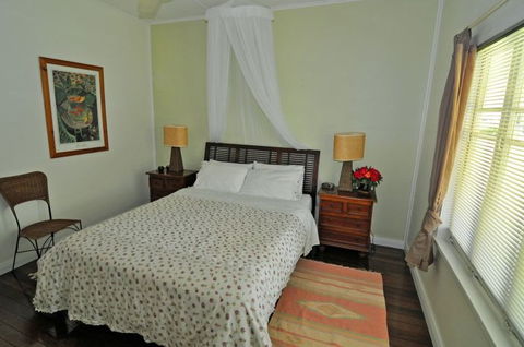 Cairns Holiday Homes Wilks House - Maitland Accommodation 3