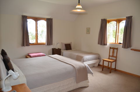 Herons Rise Vineyard - Maitland Accommodation 2