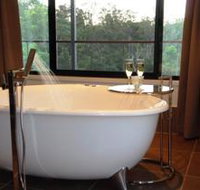 Melawondi Spring Retreat - Maitland Accommodation