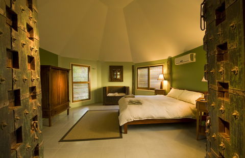 Glasshouse Mountains Ecolodge - Maitland Accommodation 2