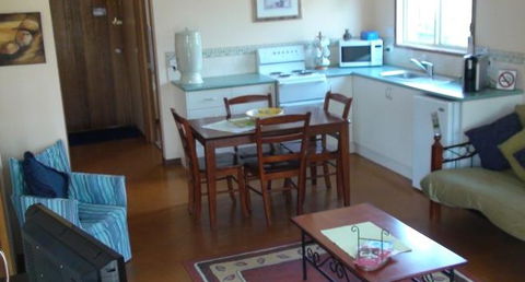 Avoca Cottages - Maitland Accommodation 2