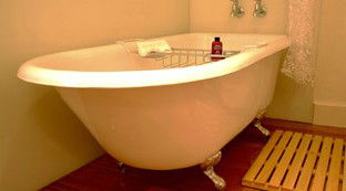 Montrose Of Ballarat - Montrose Cottage - Maitland Accommodation 3