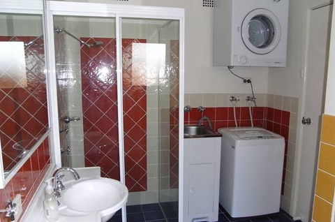 A Husky Sea-Esta - Maitland Accommodation 0