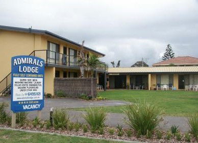 Admirals Lodge - Maitland Accommodation 5
