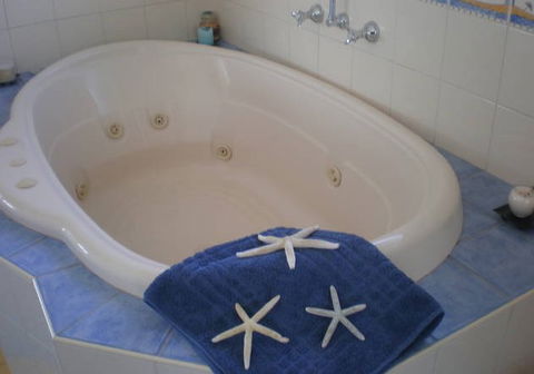 A Blue Point House Jervis Bay - Maitland Accommodation 2