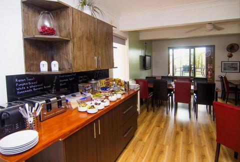 Crescent Motel - Maitland Accommodation 5