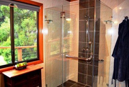 A Waterfall Hideout-Rainforest Cabin For Couples - Maitland Accommodation 0