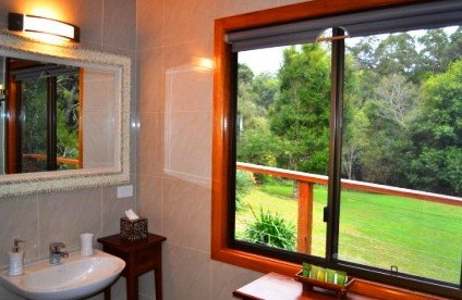 A Waterfall Hideout-Rainforest Cabin For Couples - Maitland Accommodation 1