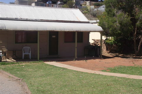 Aly's Cottage - Maitland Accommodation 0