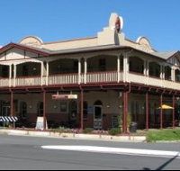 The Royal Hotel Adelong - Maitland Accommodation