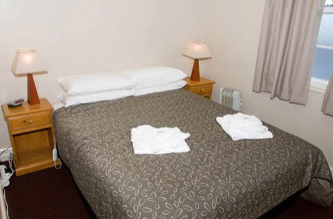 Alpine Hotel - Maitland Accommodation 1