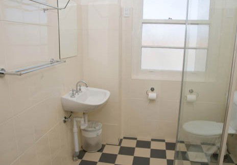 Alpine Hotel - Maitland Accommodation 5