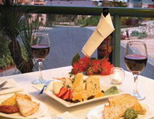 Aqualuna Beach Resort - Maitland Accommodation 4