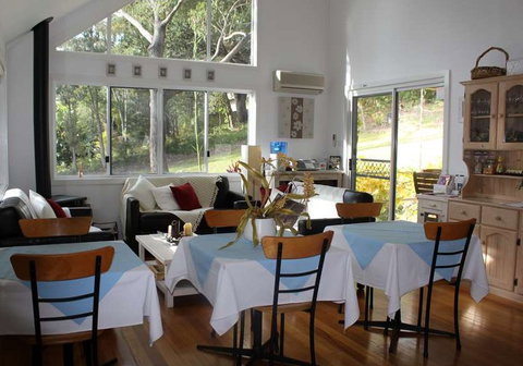 Nelson Bay Bed And Breakfast - Maitland Accommodation 2