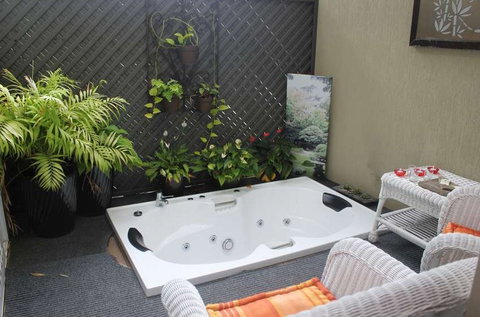 Nelson Bay Bed And Breakfast - Maitland Accommodation 3